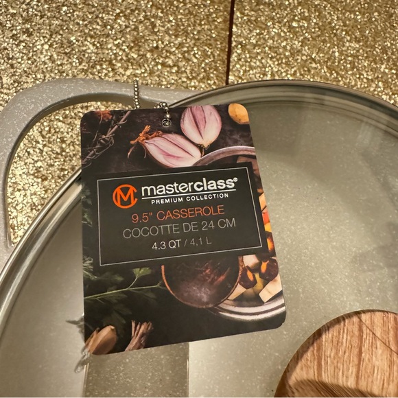 Masterclass Premium Cookware 
CASSEROLE 4.5 QT With Lid, beige new - Picture 9 of 9